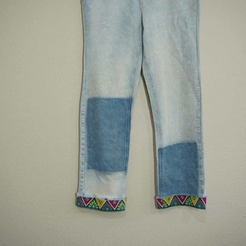 Indigo Rein Size 30 Straight Leg Jeans Light Wash Excellent Patchwork Boho Trim